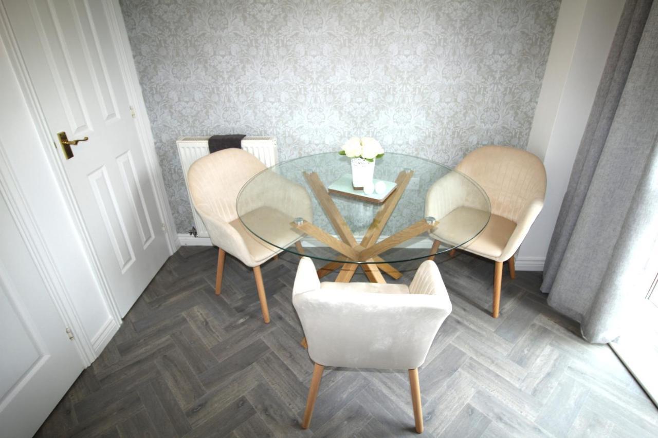 Ashington - 2 Bedroom House - Beautifully Decorated & Furnished - Large Garden Zewnętrze zdjęcie